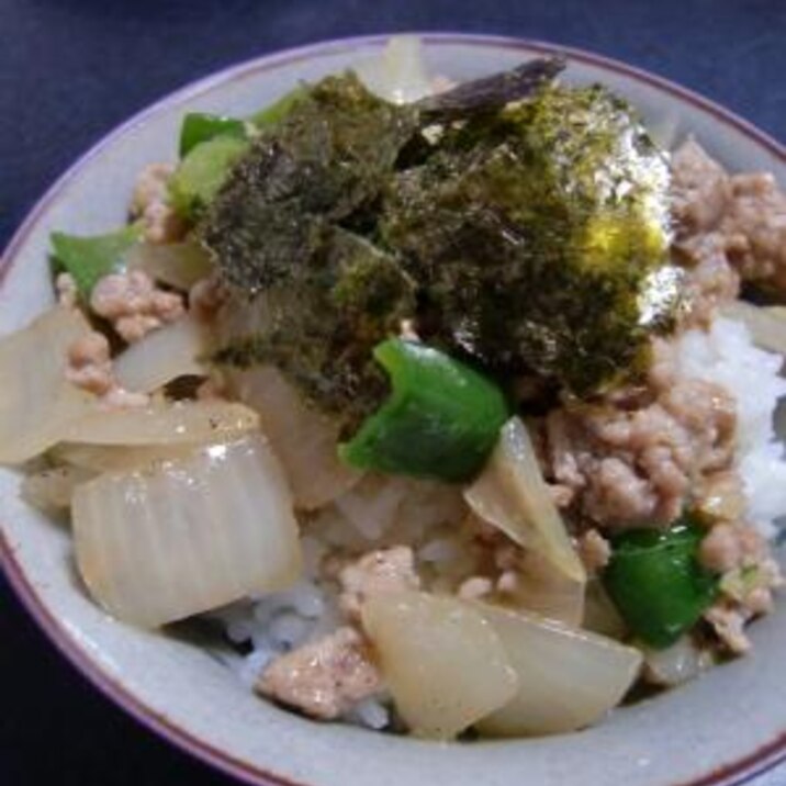 あっさり☆ひき肉タマネギ煮丼